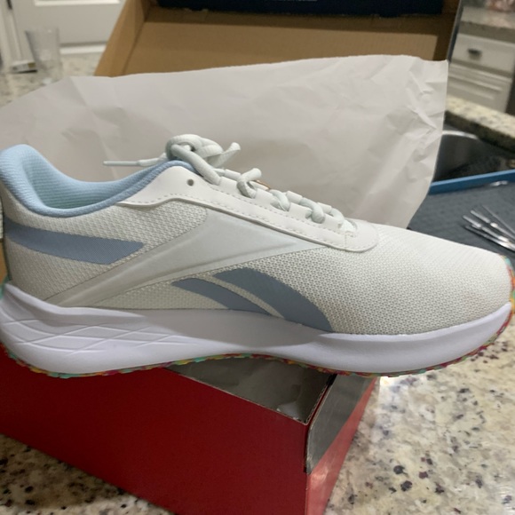 Great running show. NWT (box)   Reebok NIB running shoe Sz 9 - Picture 7 of 7